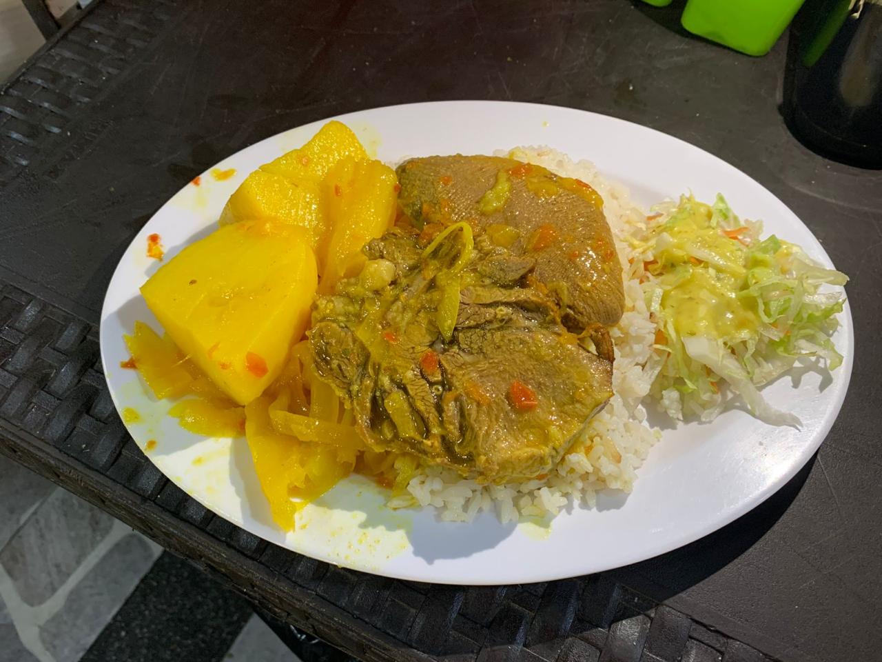 LENGUA EN SALSA